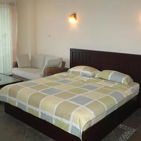 View Talay 5C Apartment Pattaya Exterior photo